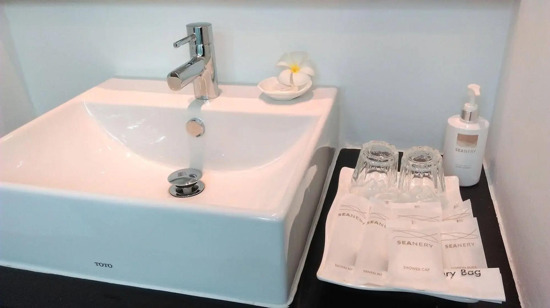 SEAnery Beach Resort