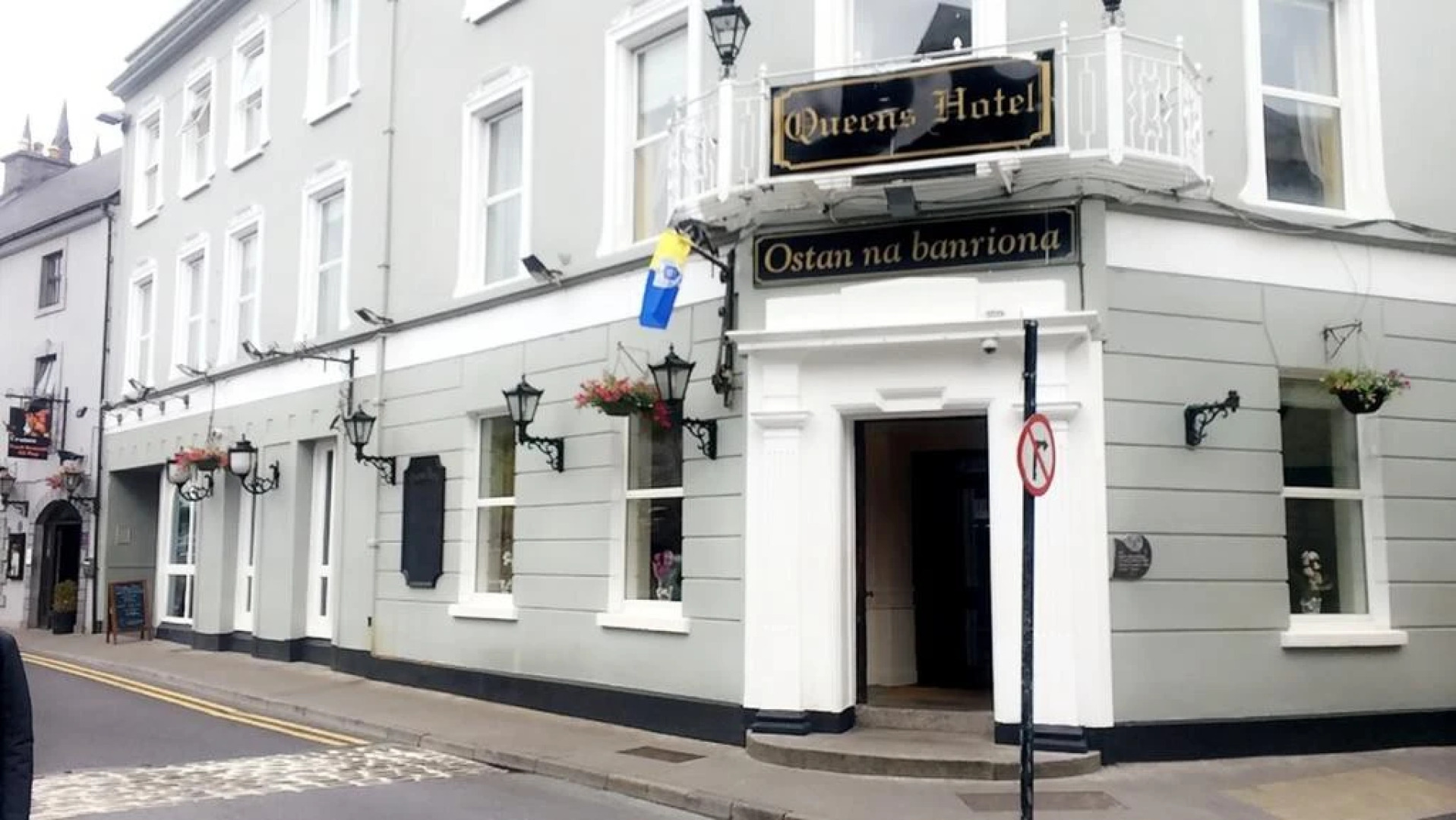 Queens Hotel and Nightclub