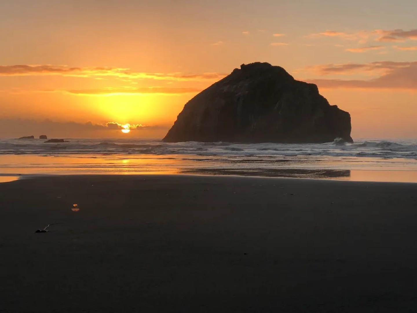 Sunset Oceanfront Lodging