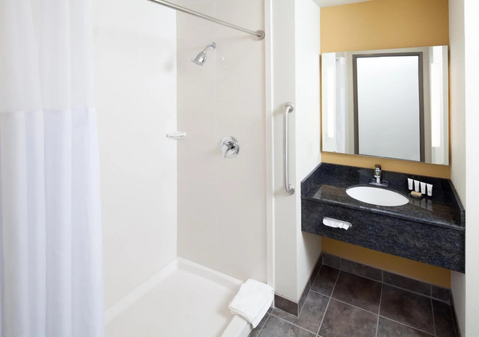 Red Lion Inn & Suites Polson