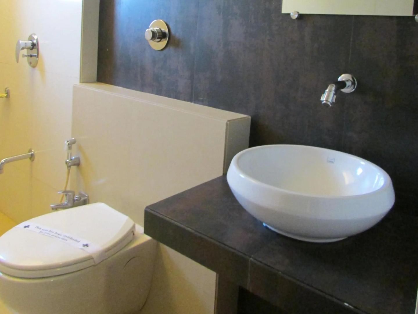 Capital O 74167 Hotel Mourya Residency