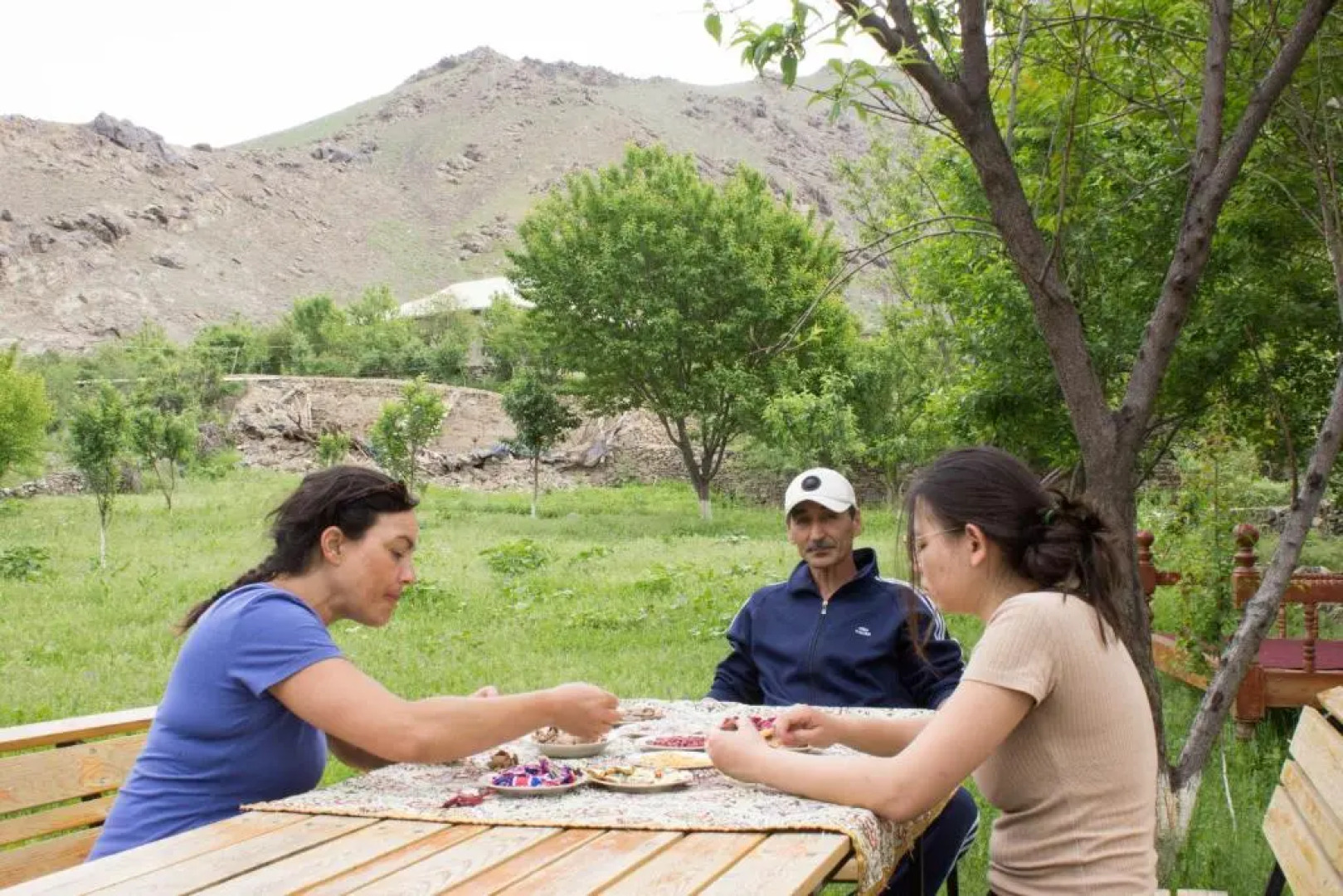 Komil`s homestay in Sentyab village