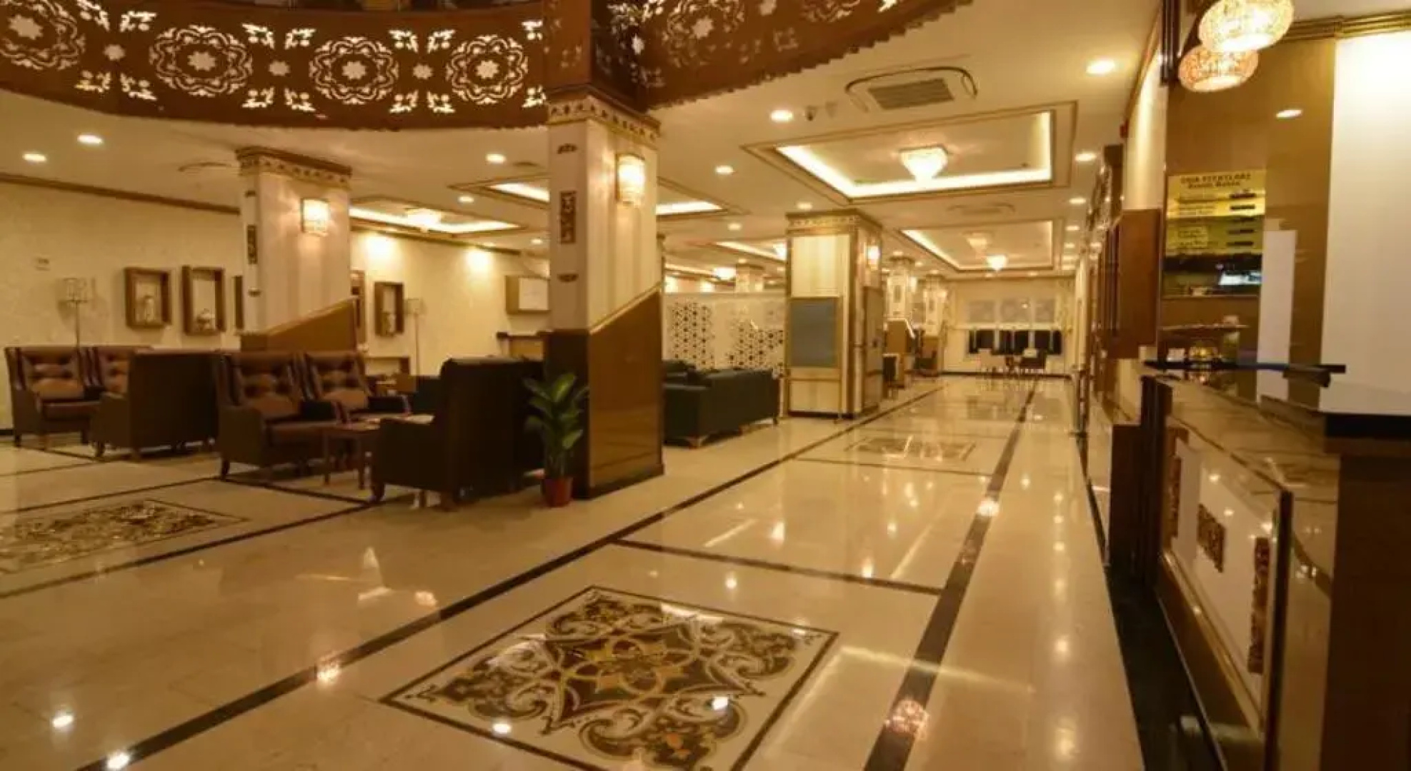 Tasar Royal Hotel