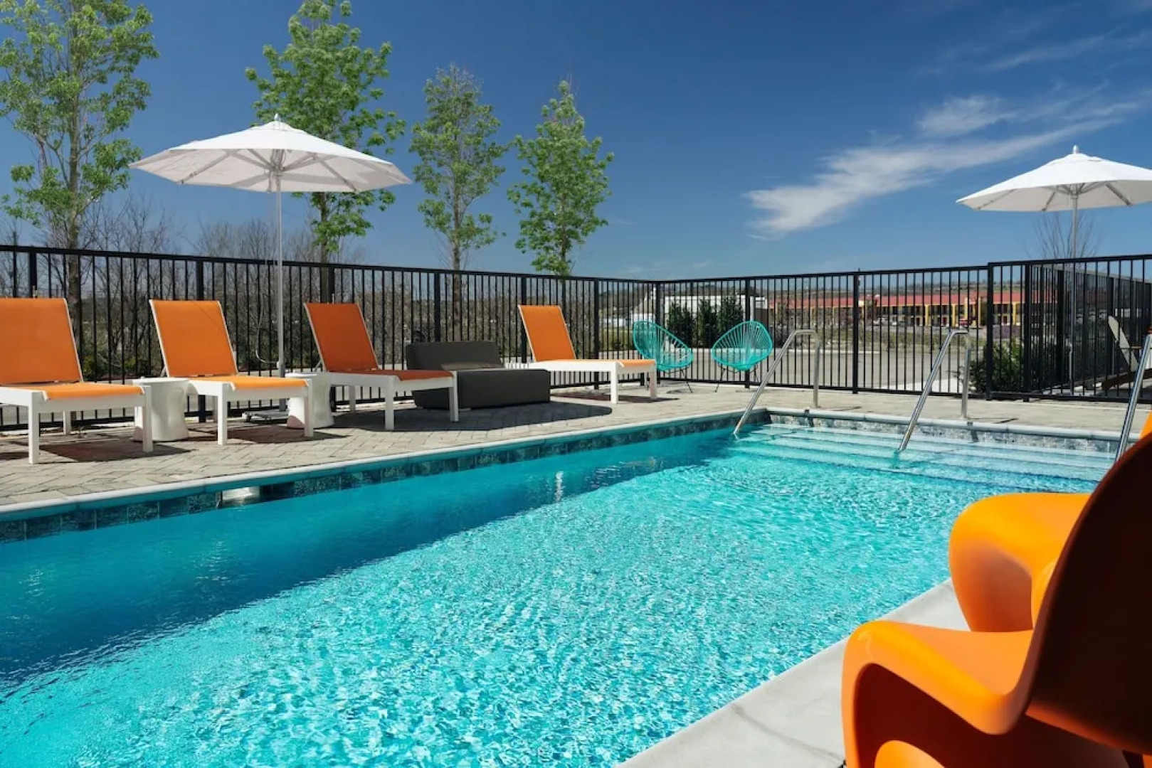 Aloft Knoxville West