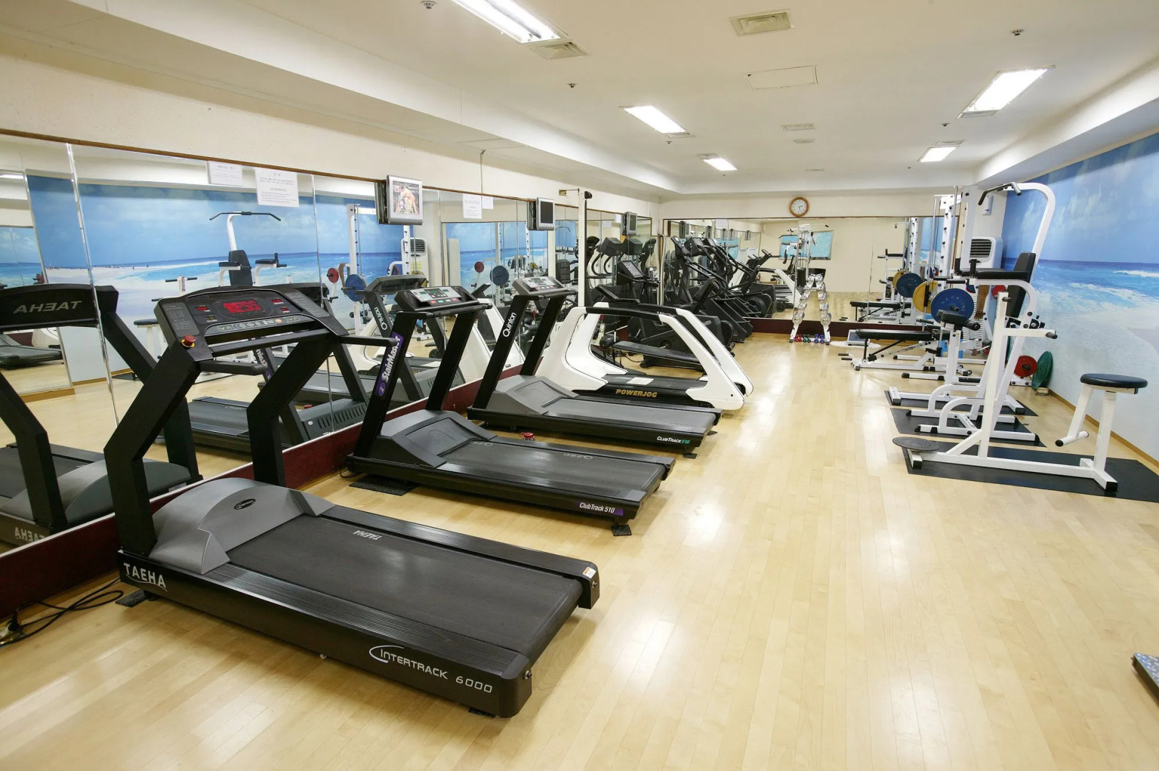 Hotel Hyundai by Lahan Ulsan