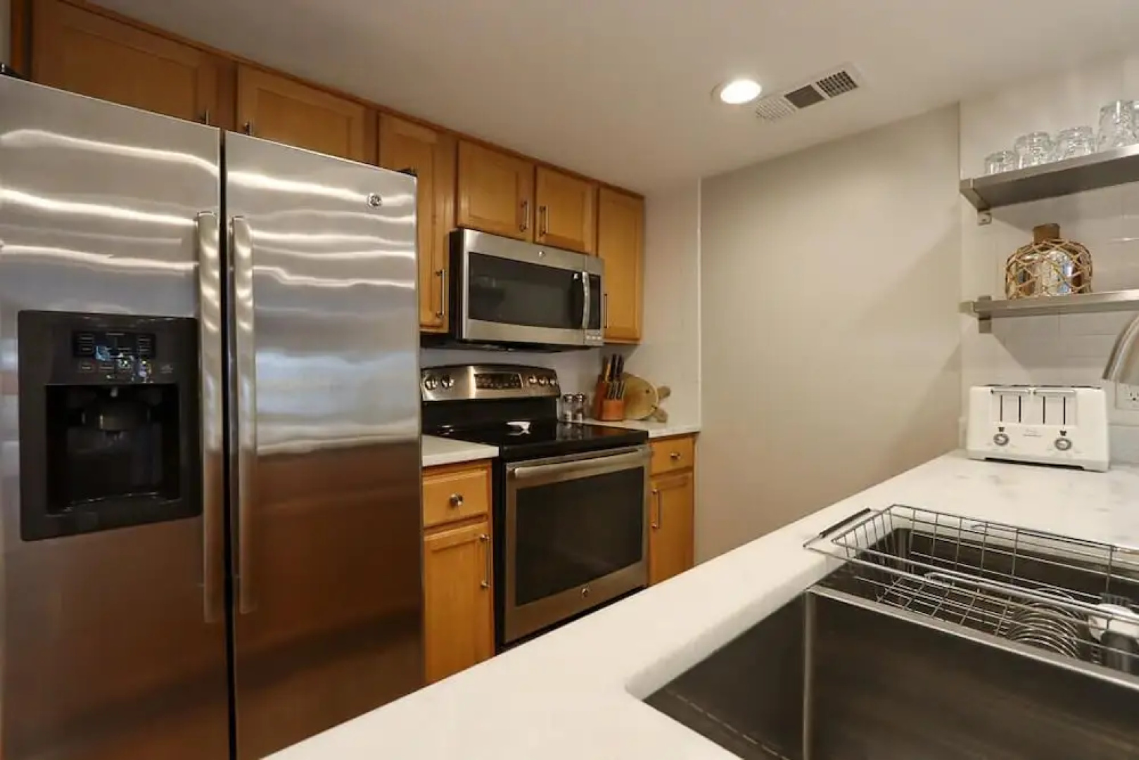 Newly Remodeled Two-story Condo w/ Wifi - Steps From Beach & Dining