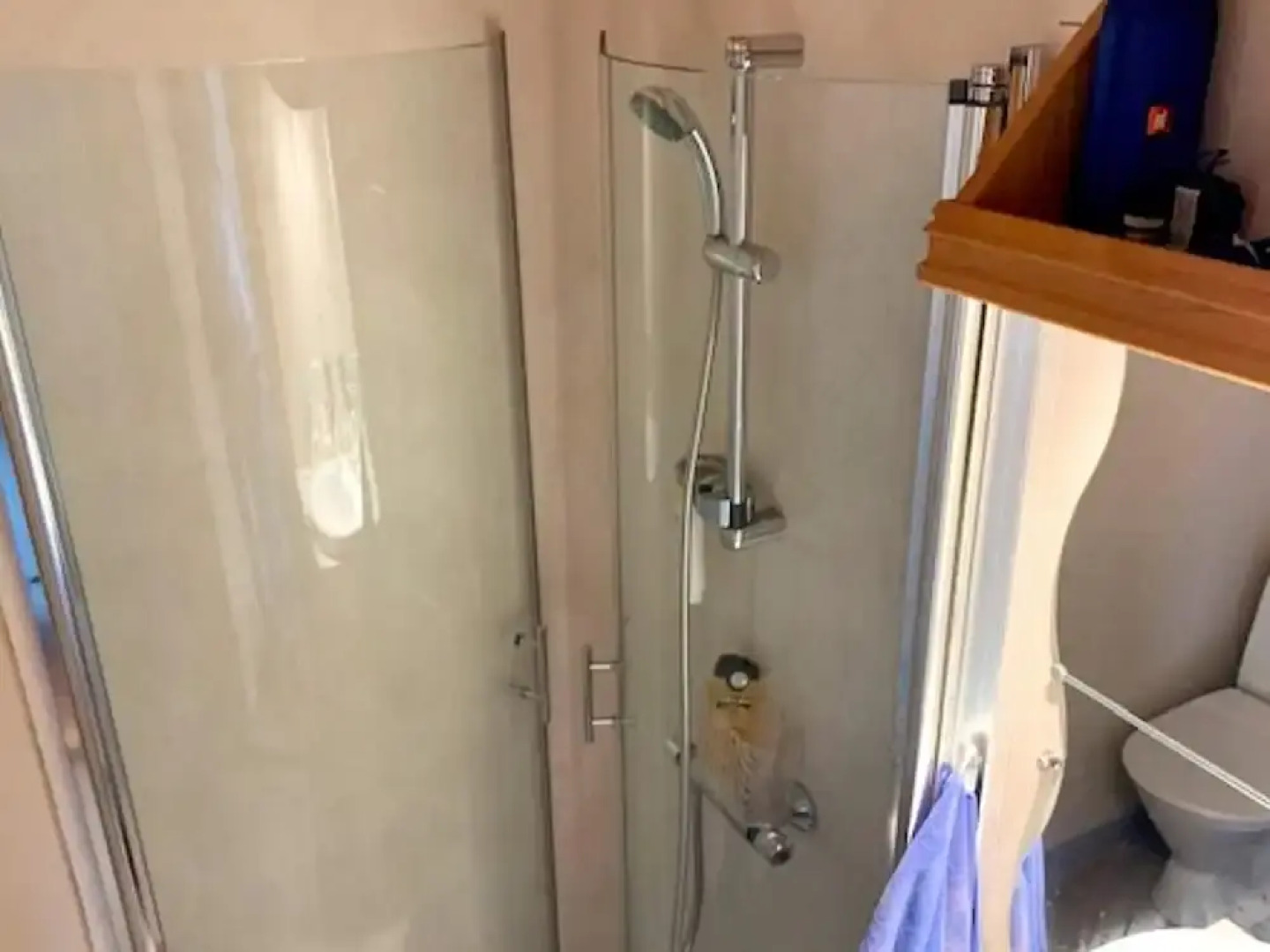 8 Person Holiday Home in Lindas