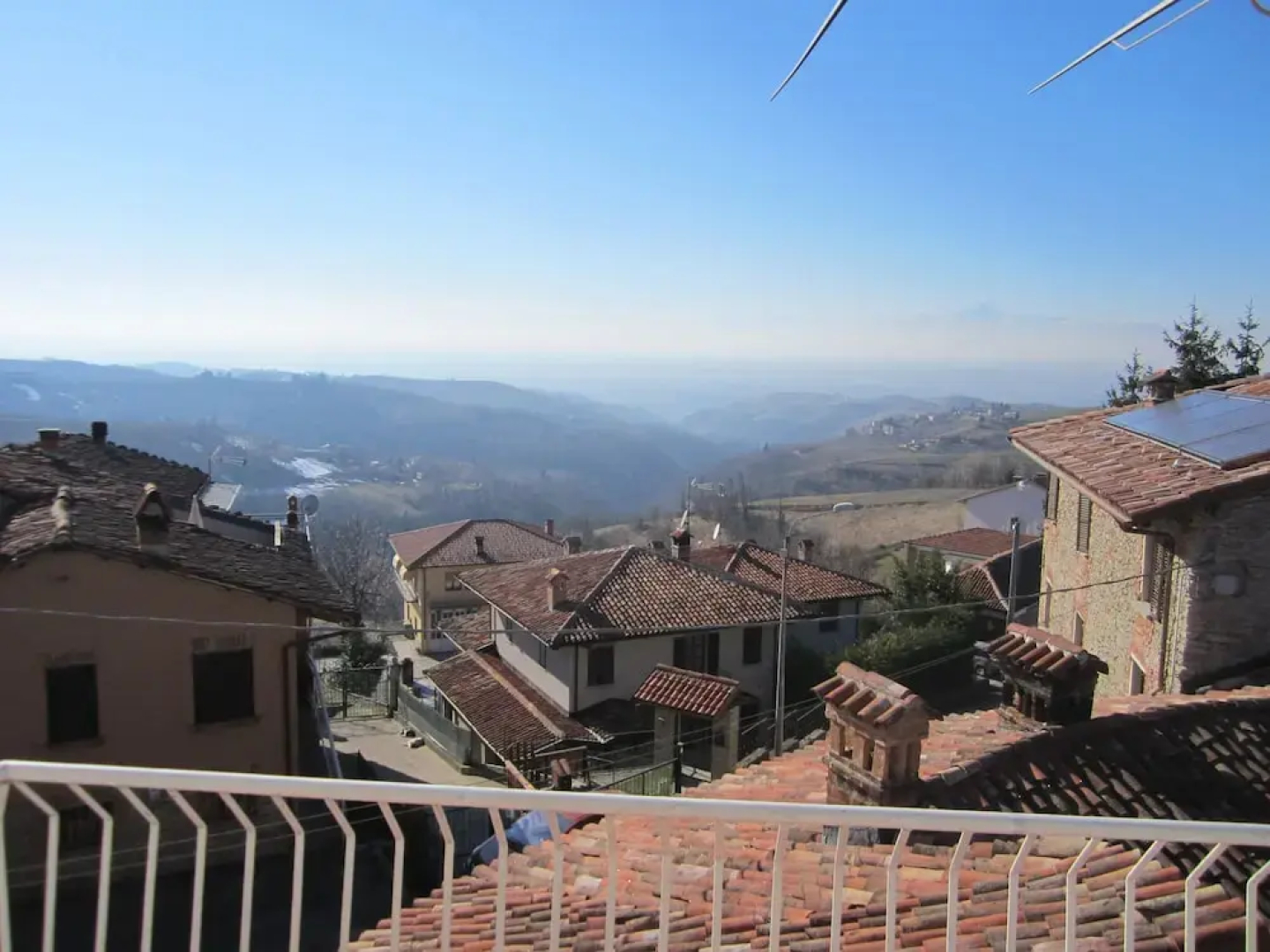 Casa Di Collina Nelle Langhe Typical Country House