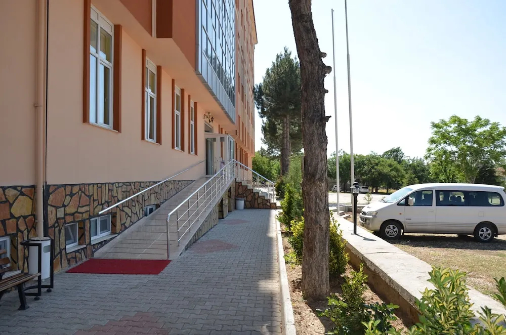 Ustundag Otel