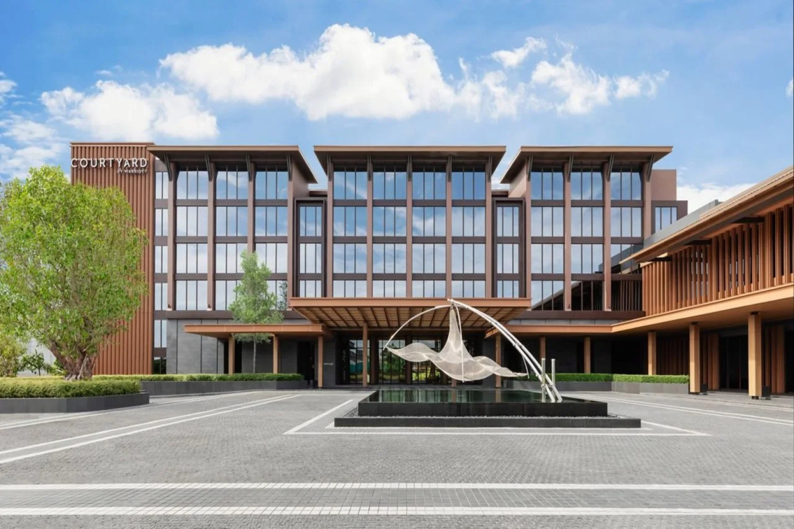 Courtyard by Marriott Bangkok Suvarnabhumi Airport