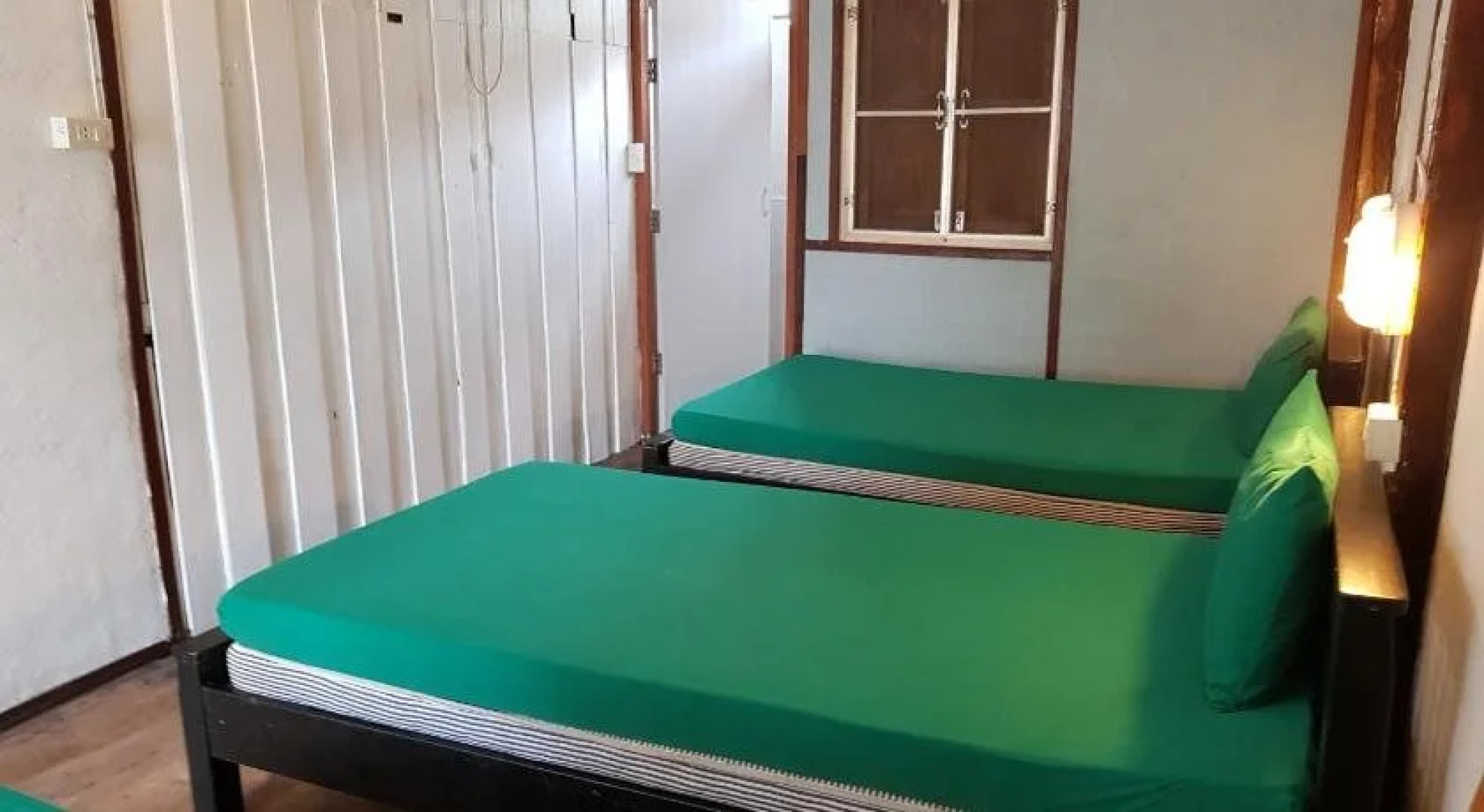 Chill Lom House - Adults Only