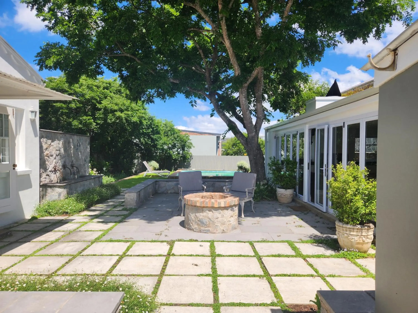 Wishford Cottage on Worcester