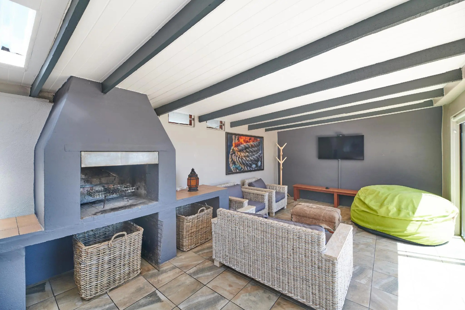 Land's Edge Struisbaai