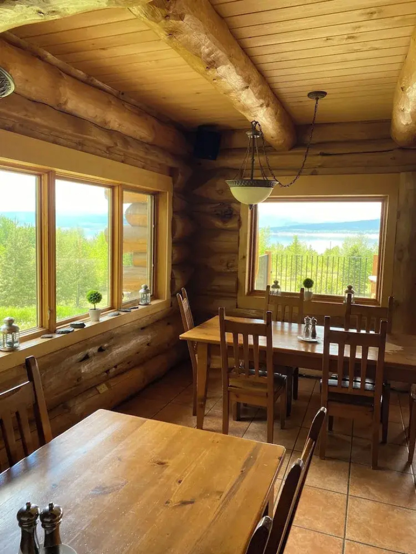 Williston Lake Resort