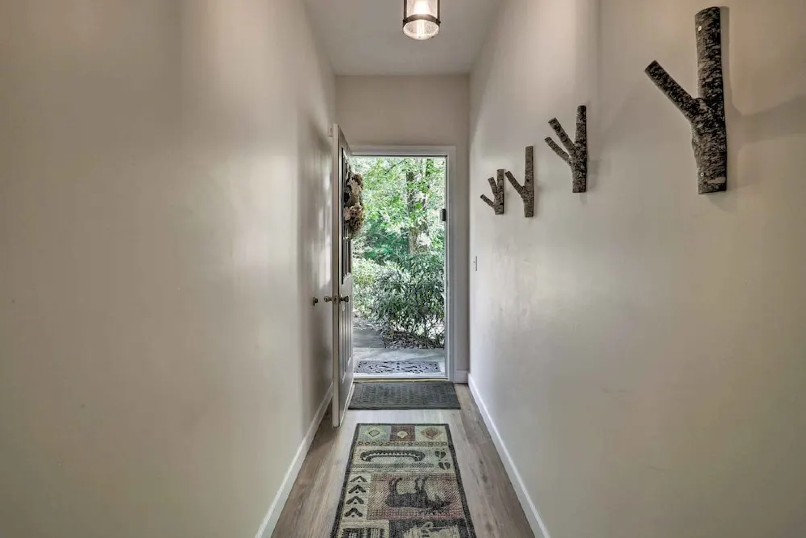 Near Sugar Mtn Resort: Banner Elk Haven w/ Views!