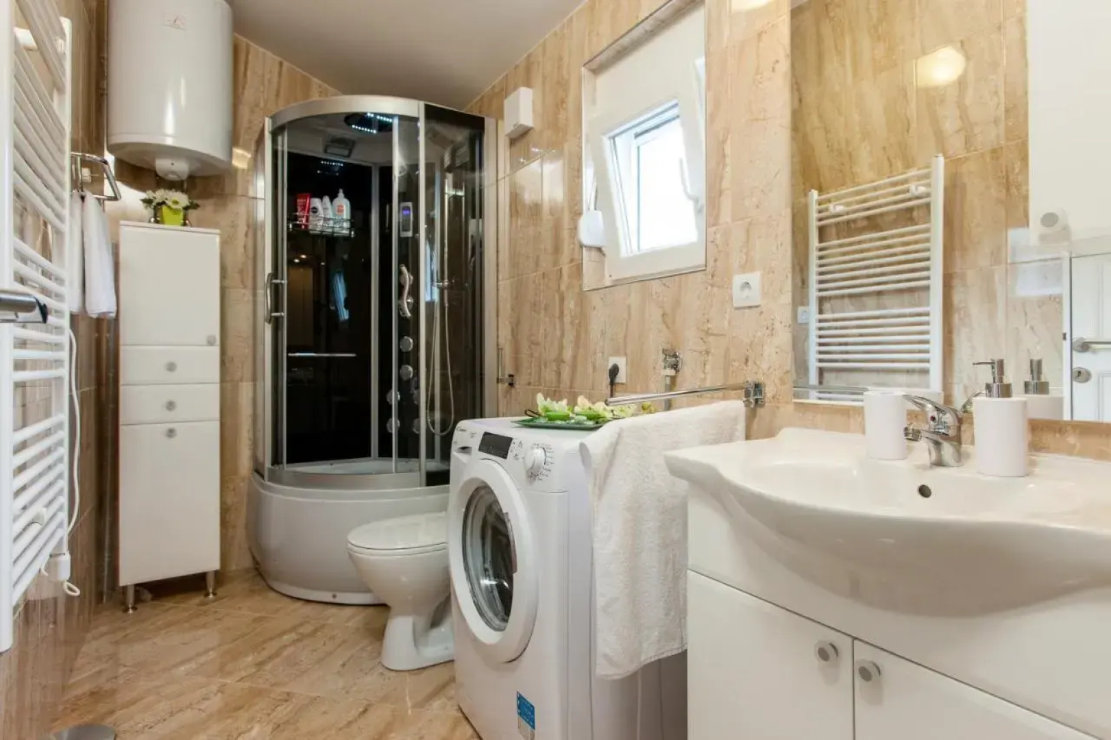 Apartment Sunny Split Znjan