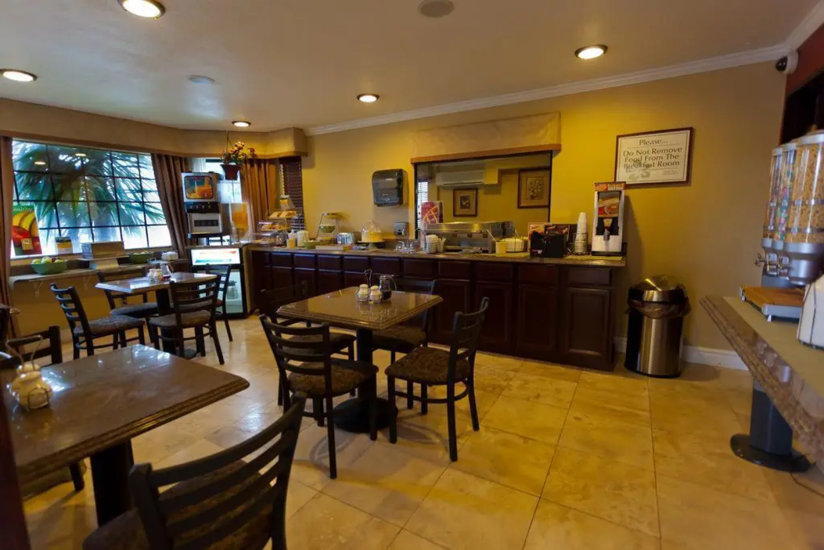 Quality Inn Hemet - San Jacinto