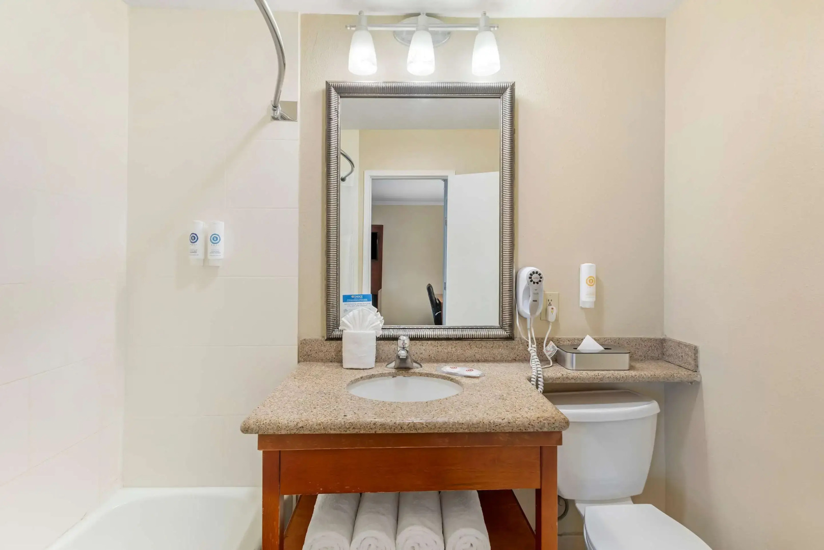 Comfort Inn Santa Monica - West Los Angeles