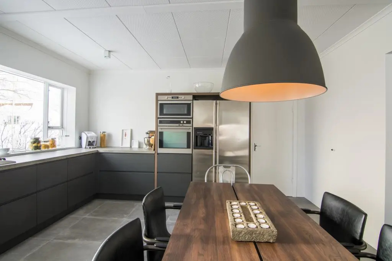 Central Luxury Apartment