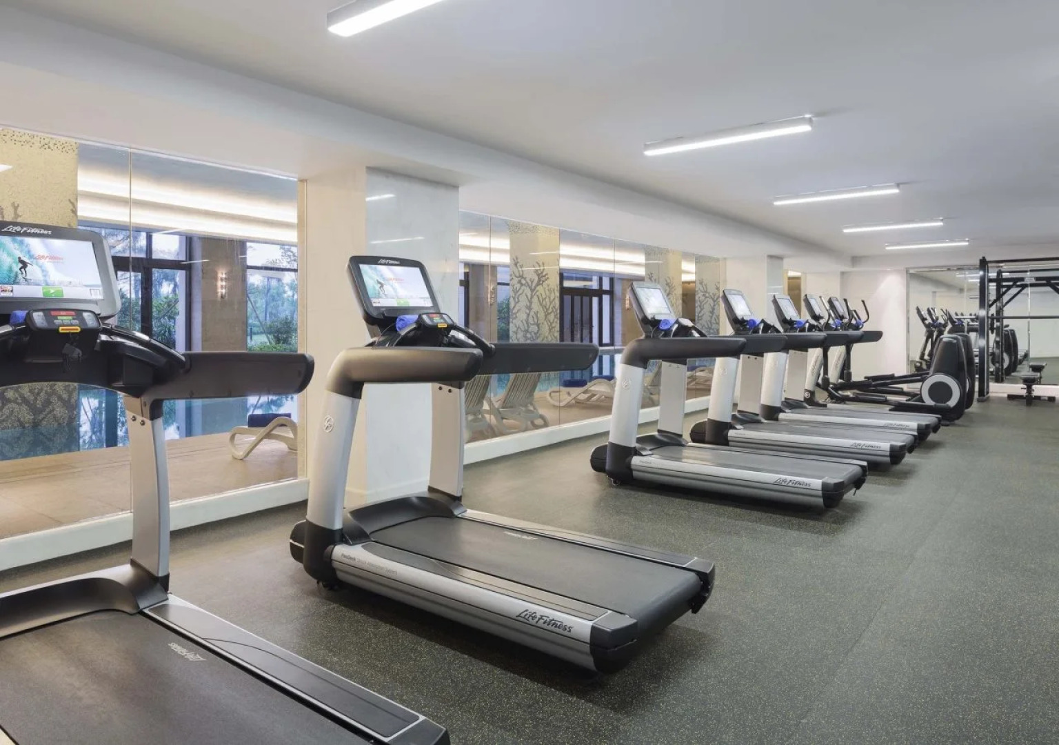 Chimelong Hengqin Bay Hotel