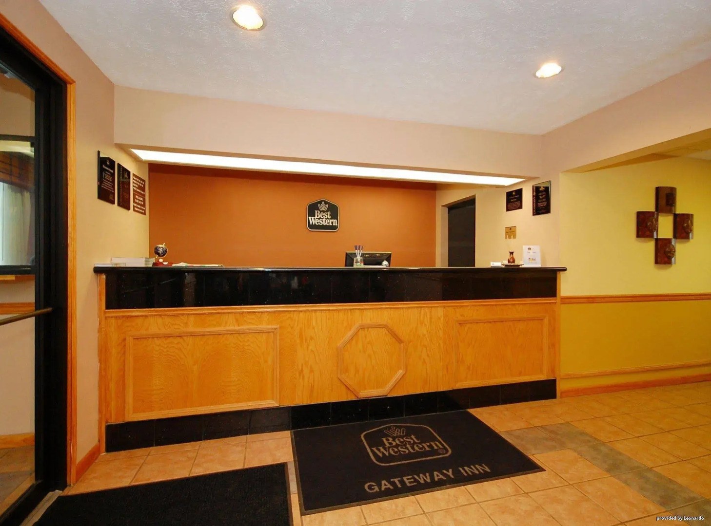 Best Western Gateway Inn