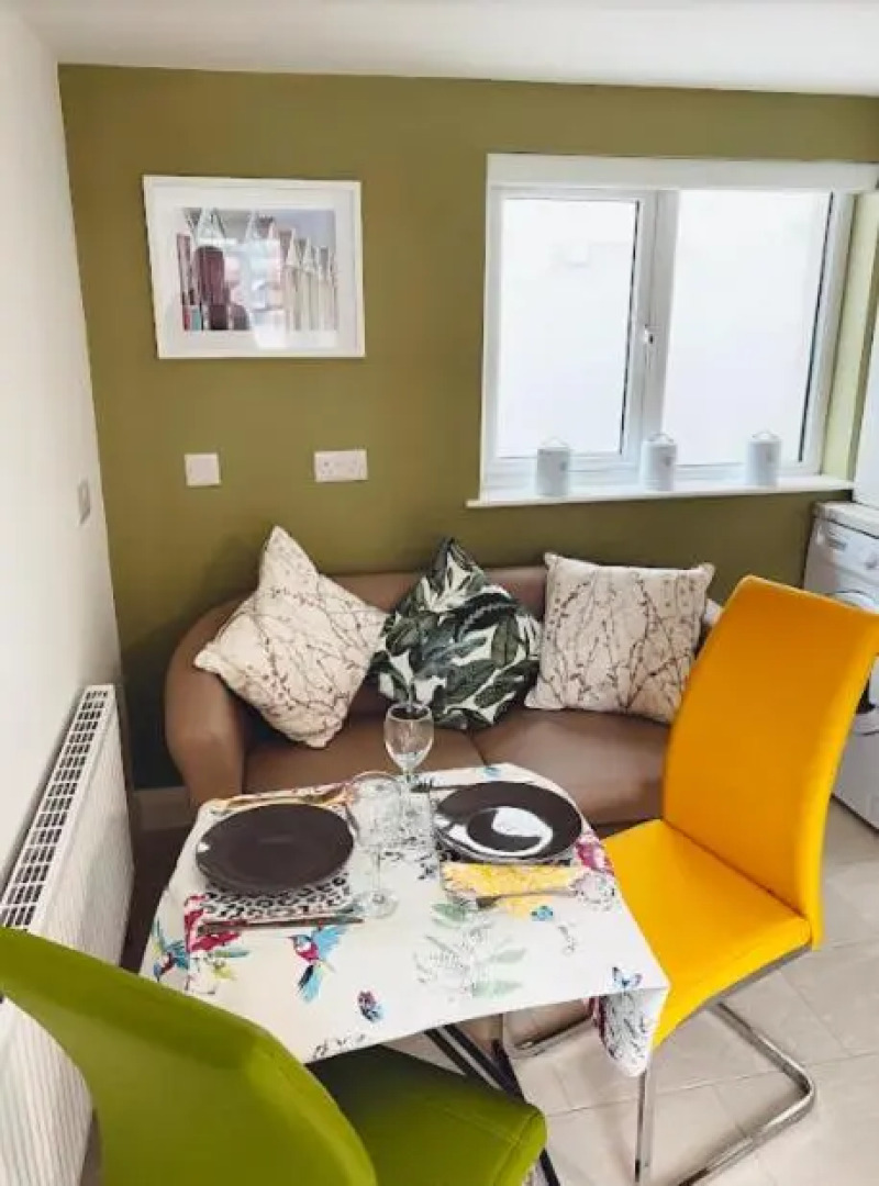 Station 36 Apartment