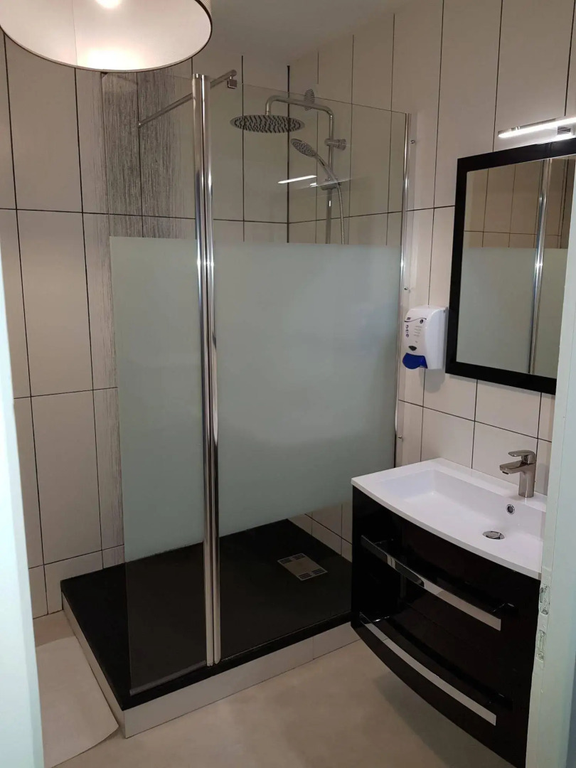 Hôtel Le Lyon Vert Commentry