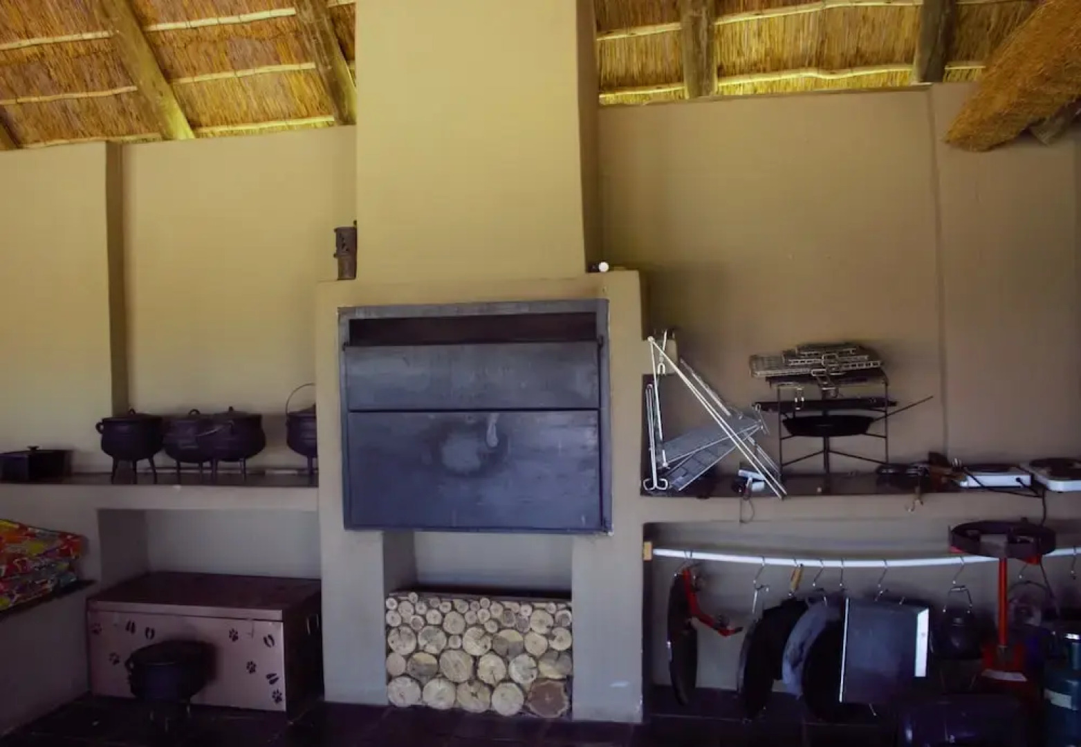 Thorn Tree Bush Camp