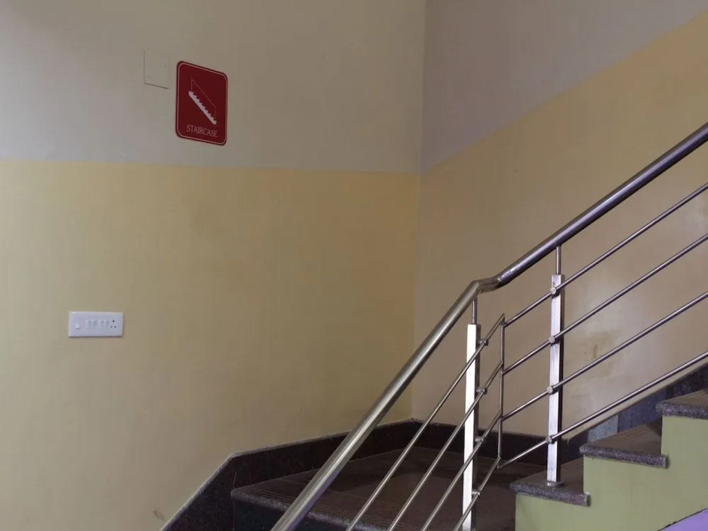 OYO 2279 Greenwood Galaxy