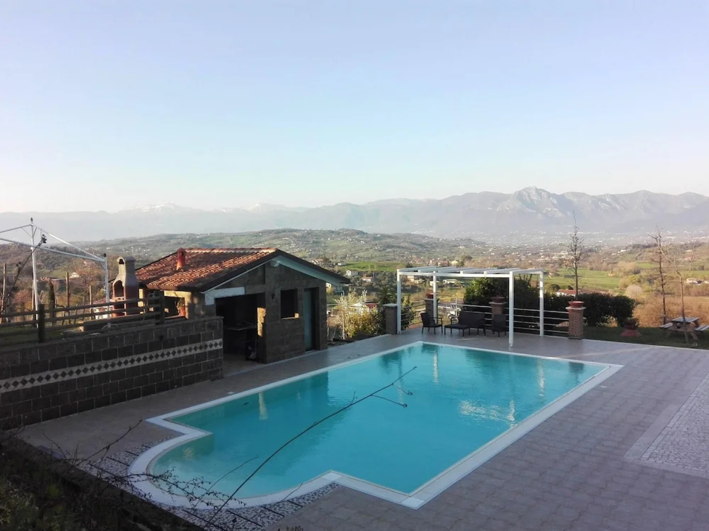House With 3 Bedrooms in Bosco di Caiazzo, With Wonderful Mountain View, Shared Pool, Enclosed Garden
