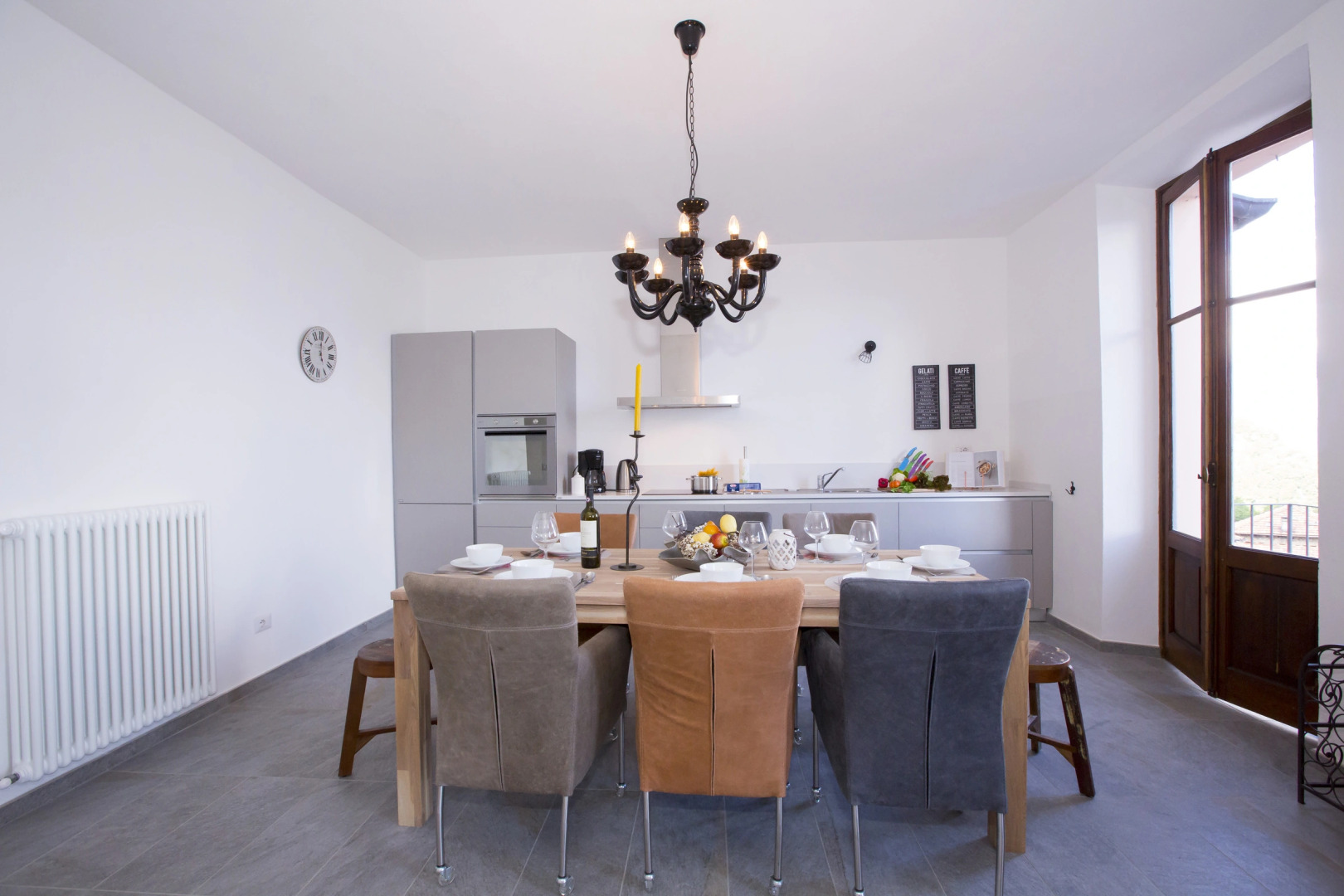 Rustico Logo Bellavista