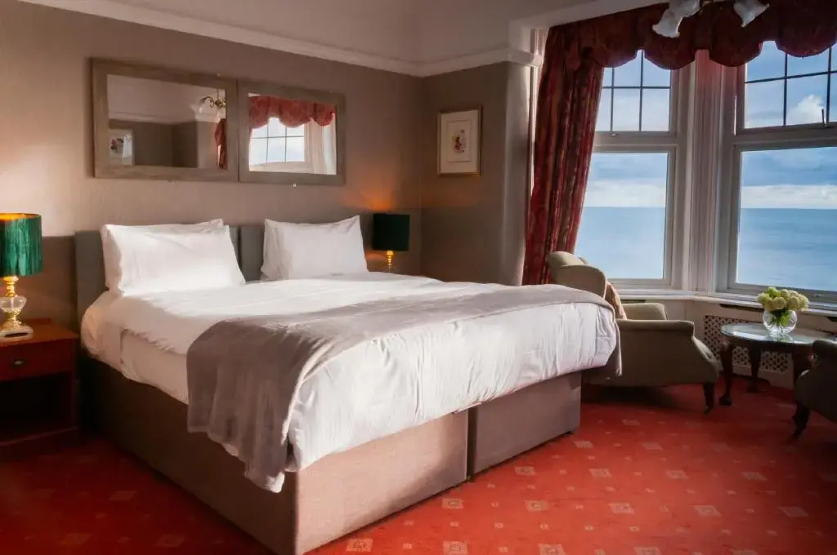Porth Avallen Hotel