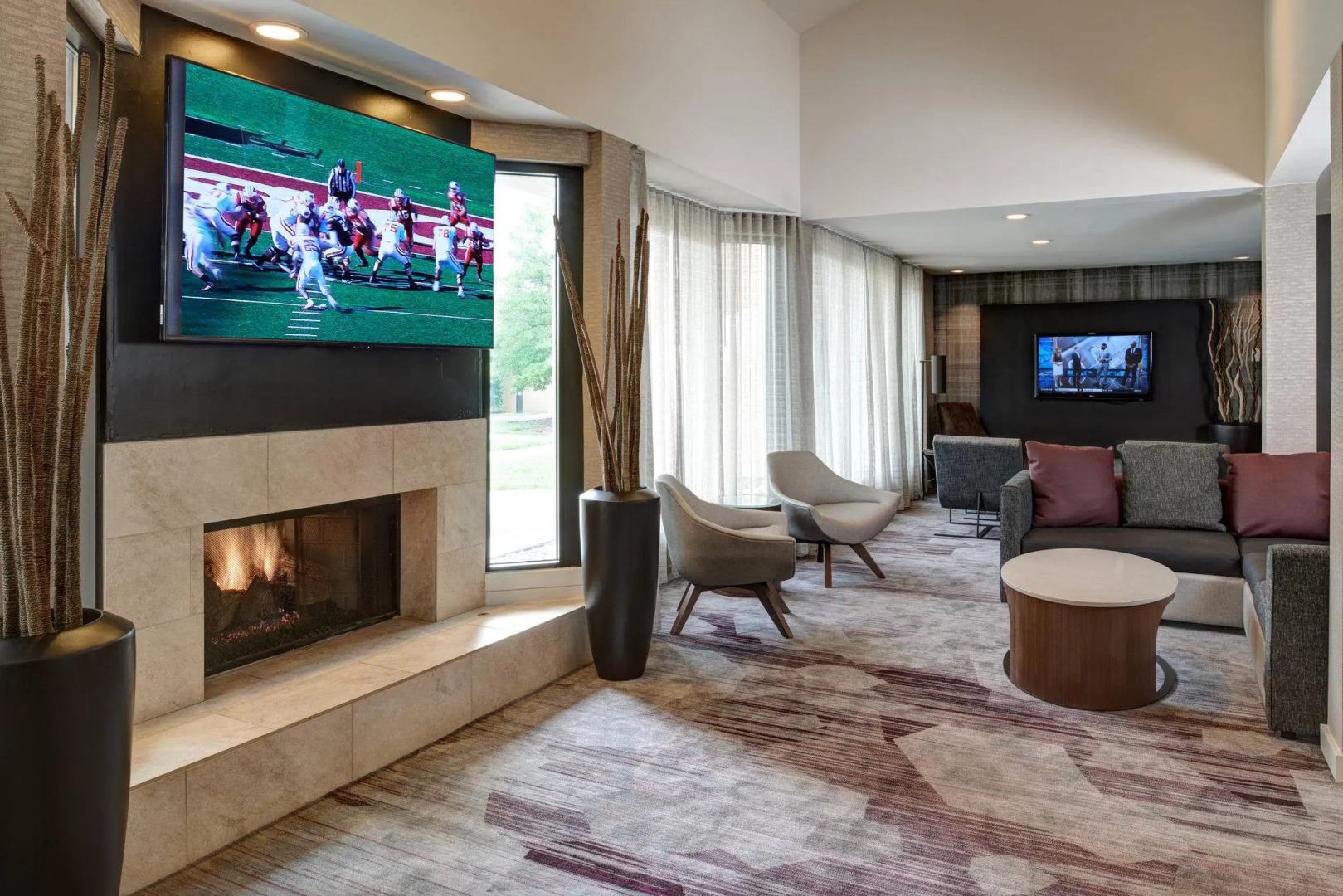 Courtyard by Marriott Louisville East