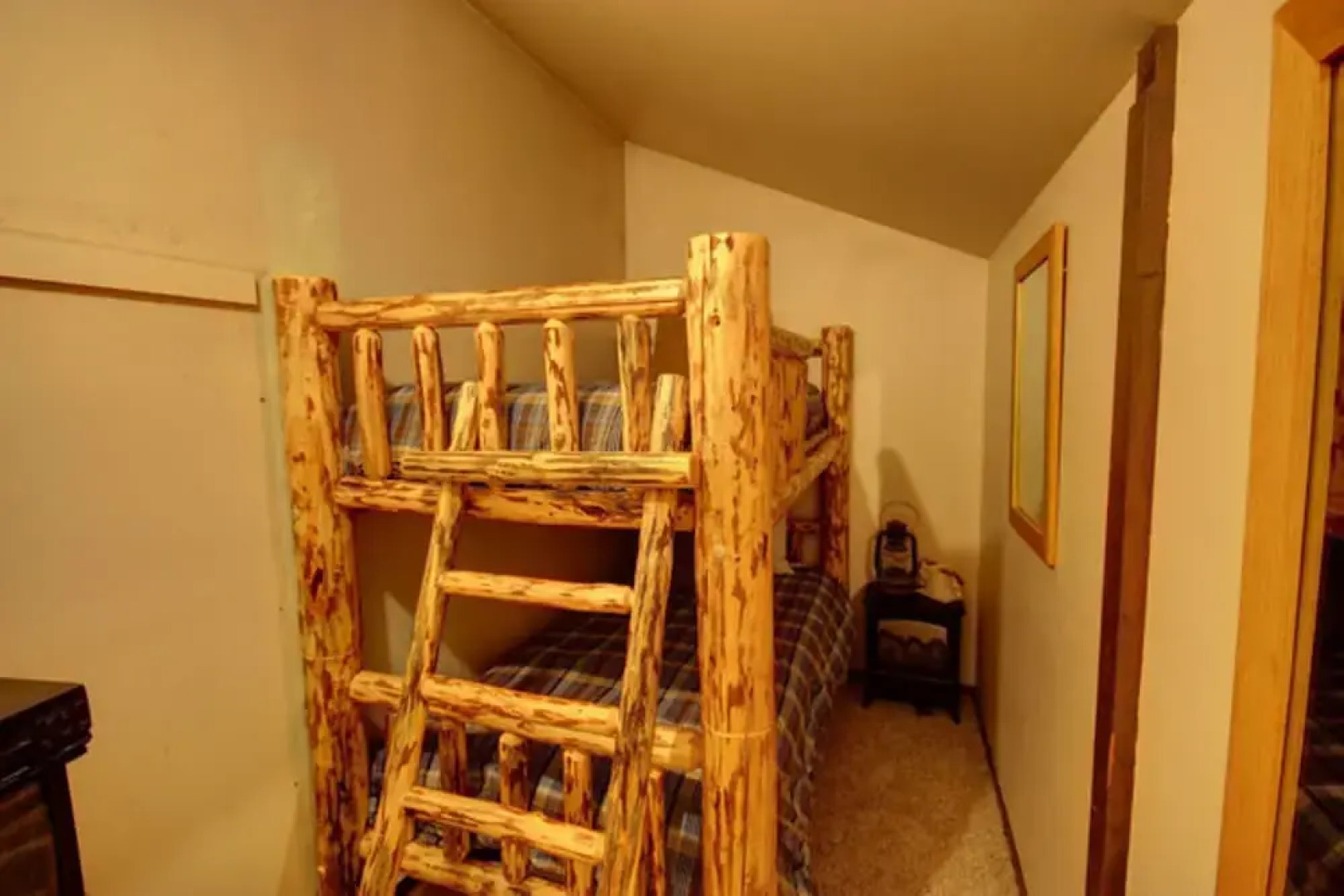 Flying Dutchman 1137 by SummitCove Vacation Lodging