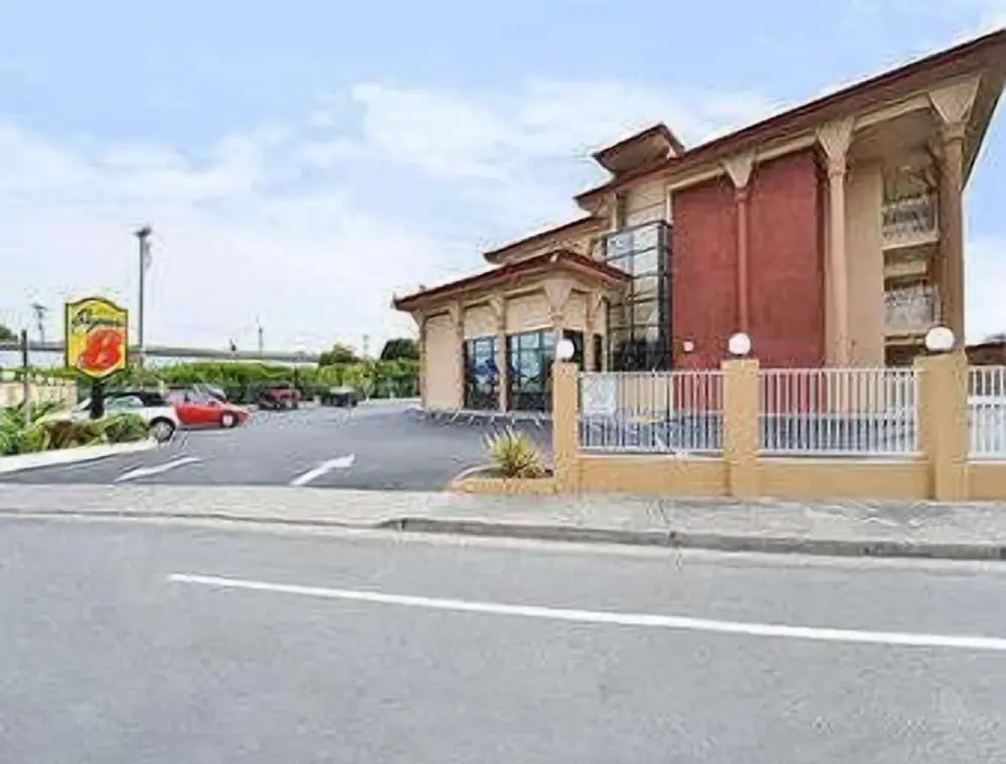 Super 8 By Wyndham Vallejo/Napa Valley