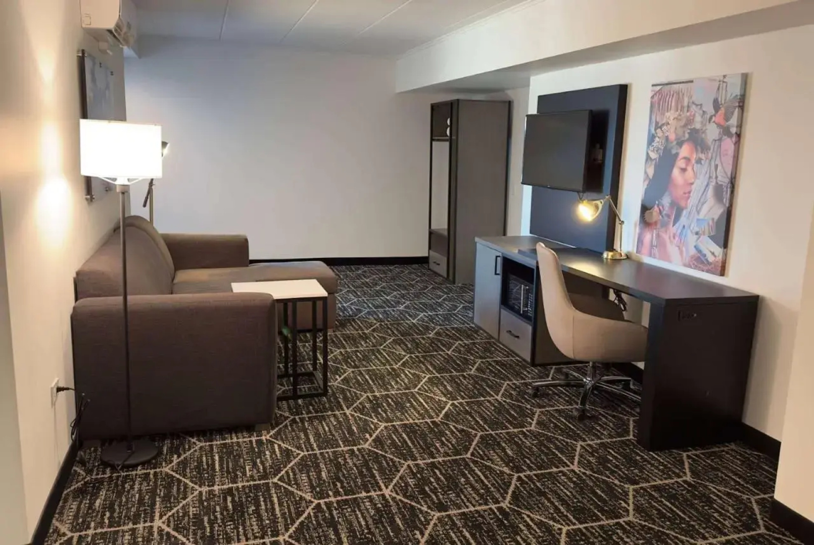 Hyatt Place Chicago O'Hare Airport