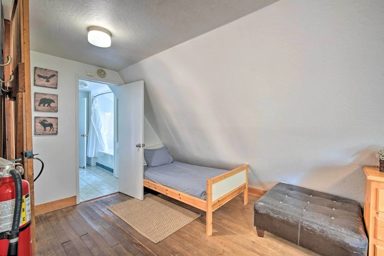 Lakeview Lodge Fit for Groups < 1 Mile to Lake!