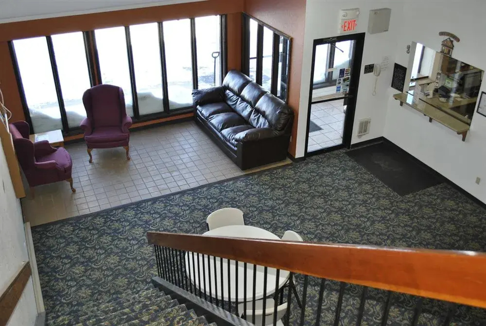 Waconia Inn & Suites