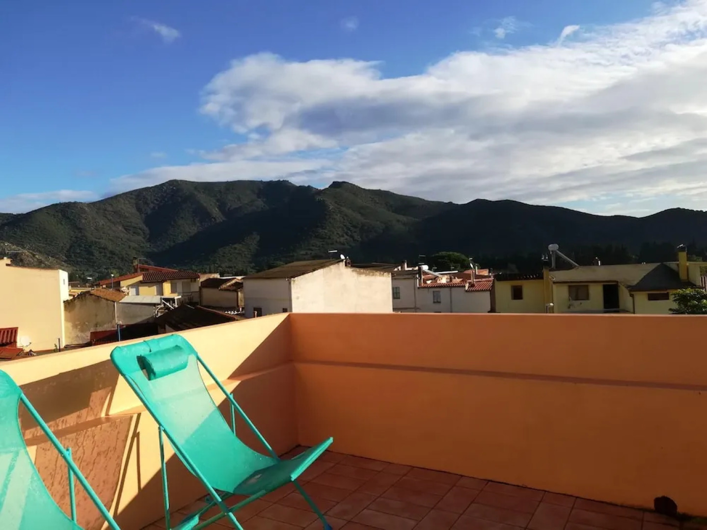 House With 3 Bedrooms in San Vito, With Wonderful Mountain View and Enclosed Garden Near the Beach