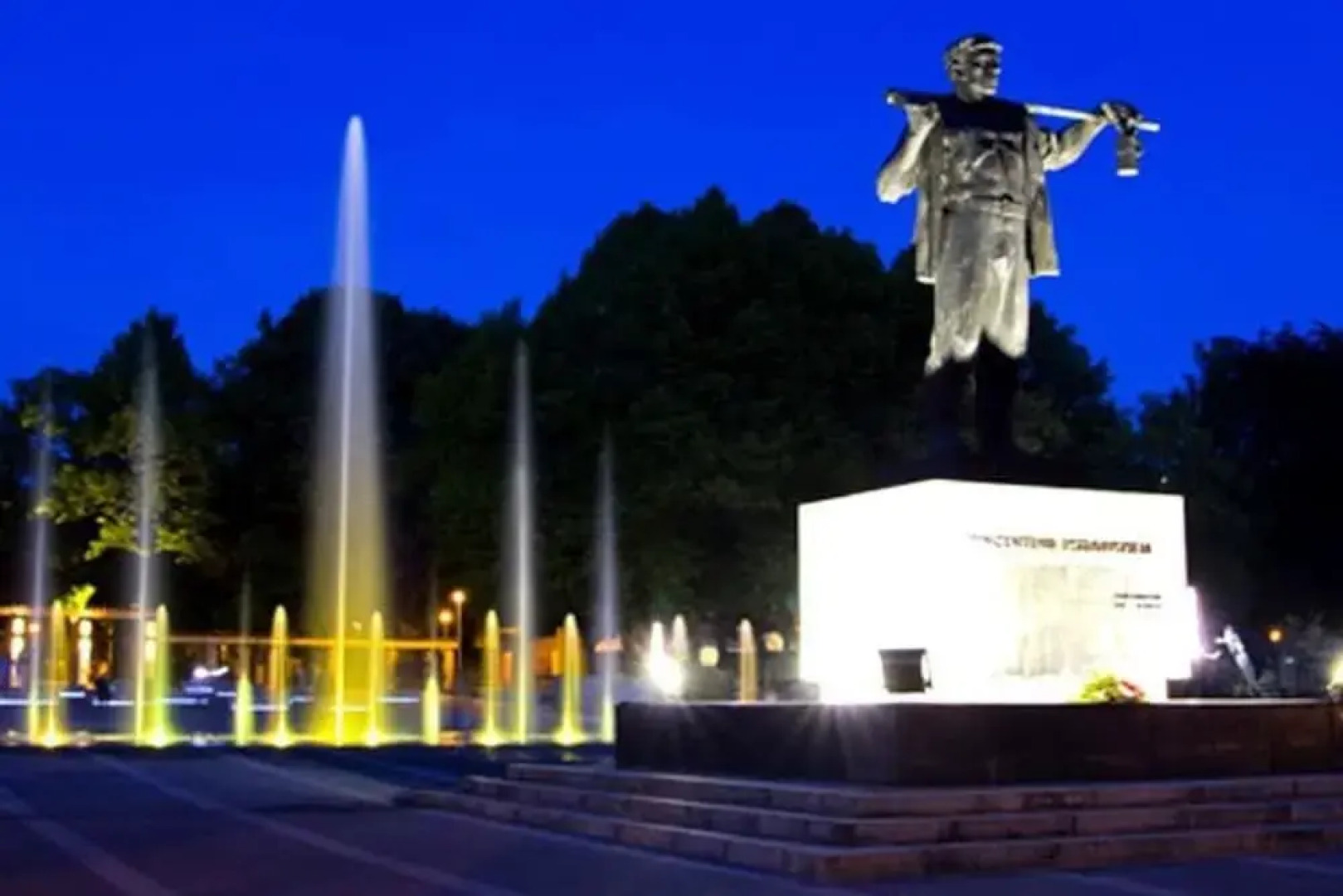 1-bed Apartment in Zabrze 15 min Katowice Gliwice