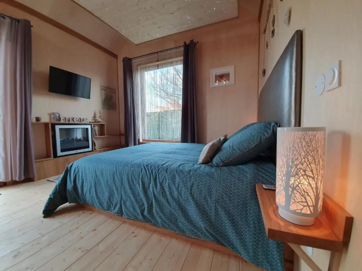 LE COTTAGE BARBIZONNAIS avec jacuzzi privé à partir de 10 ans