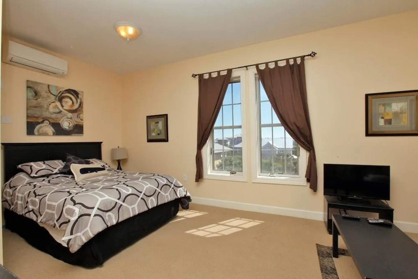 Village of South Walton by Panhandle Getaways