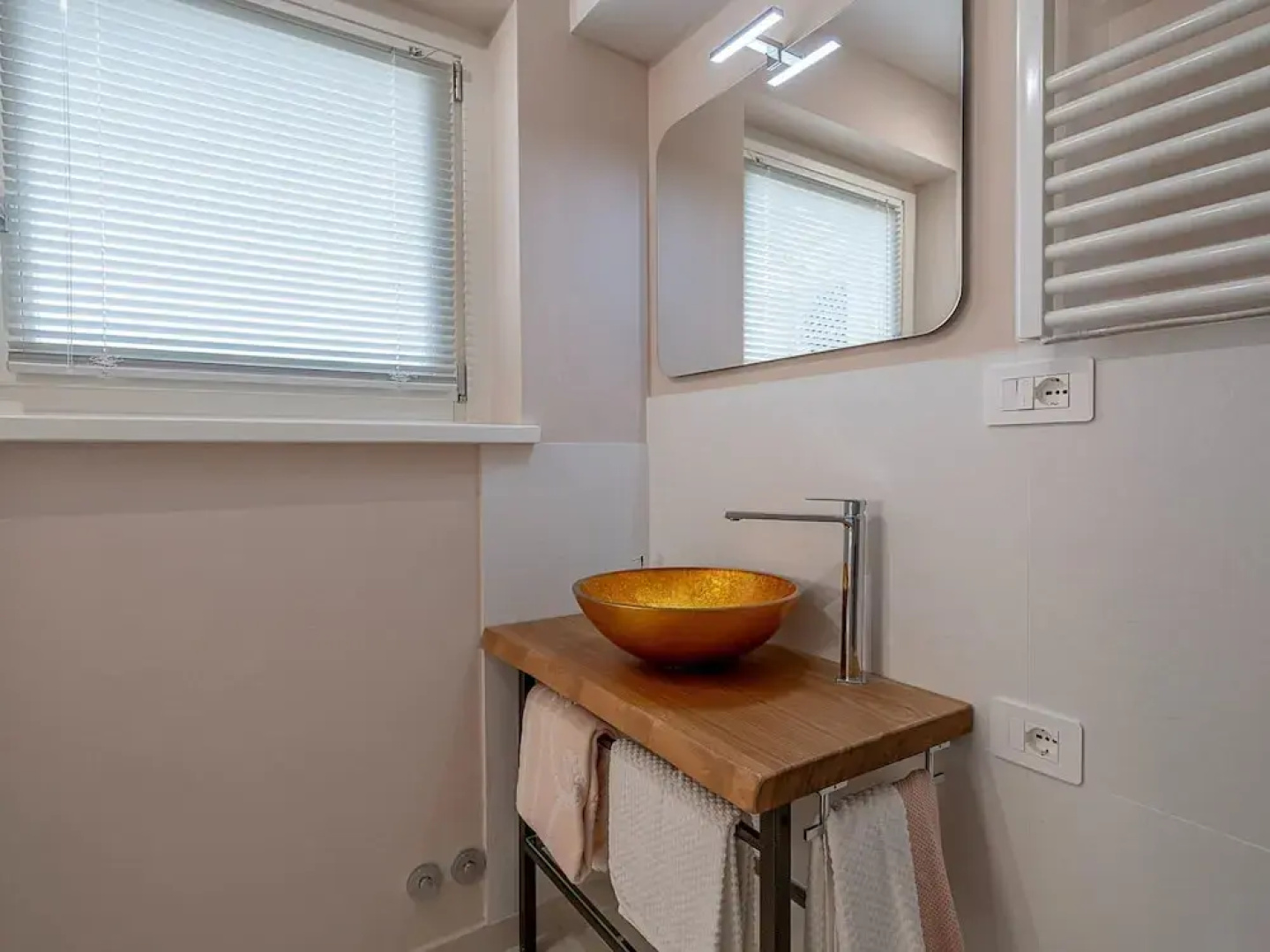 Spacious Stay in Montelupone