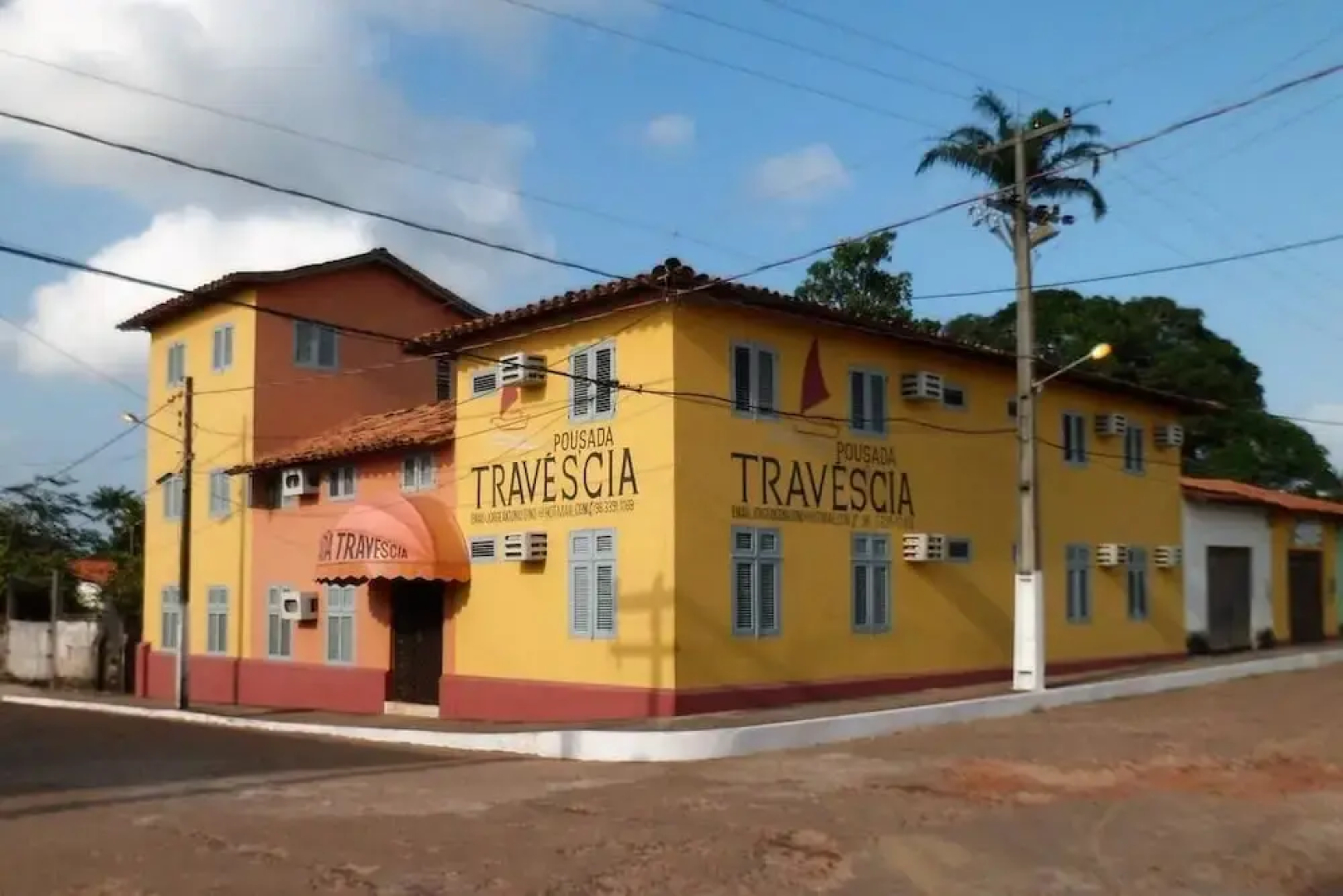 Pousada Través'cia