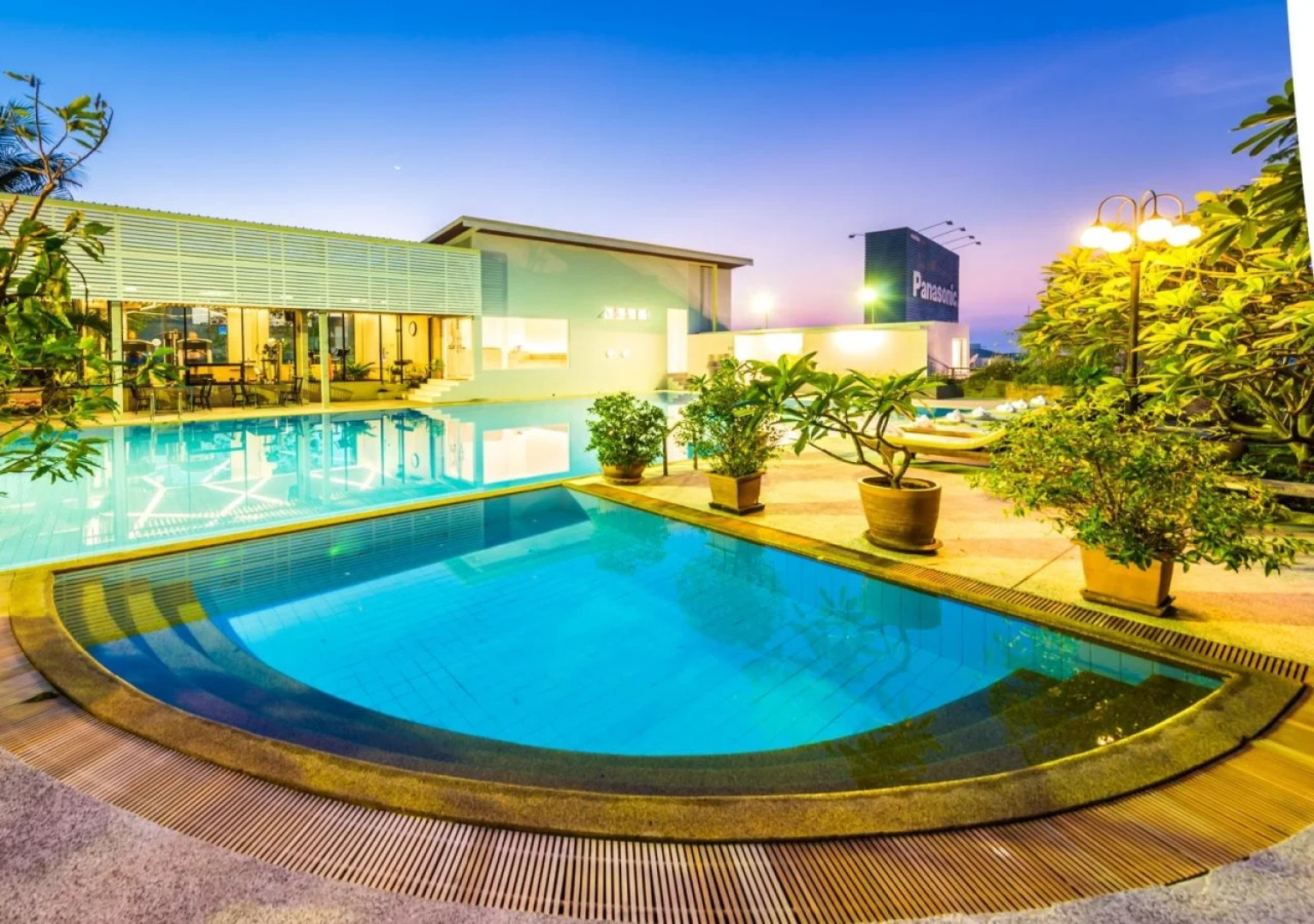 Laemtong Service Apartment