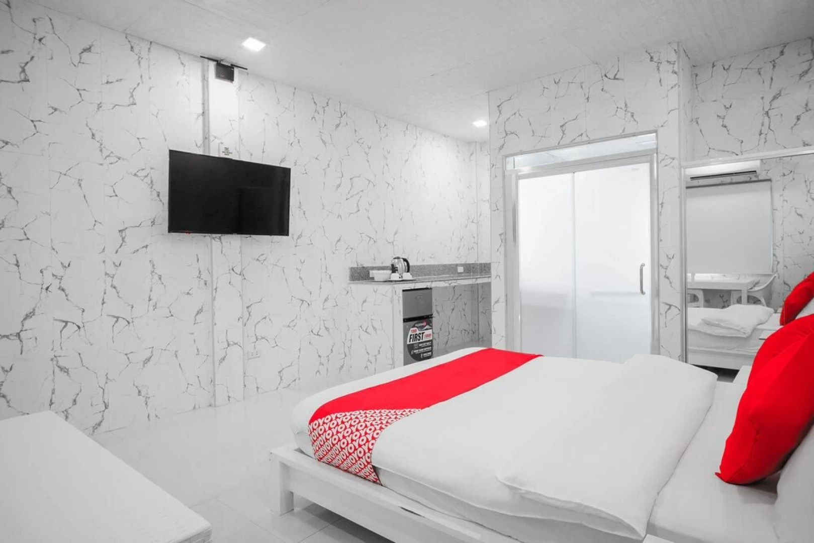 OYO 630 Sena Gladyz Suites