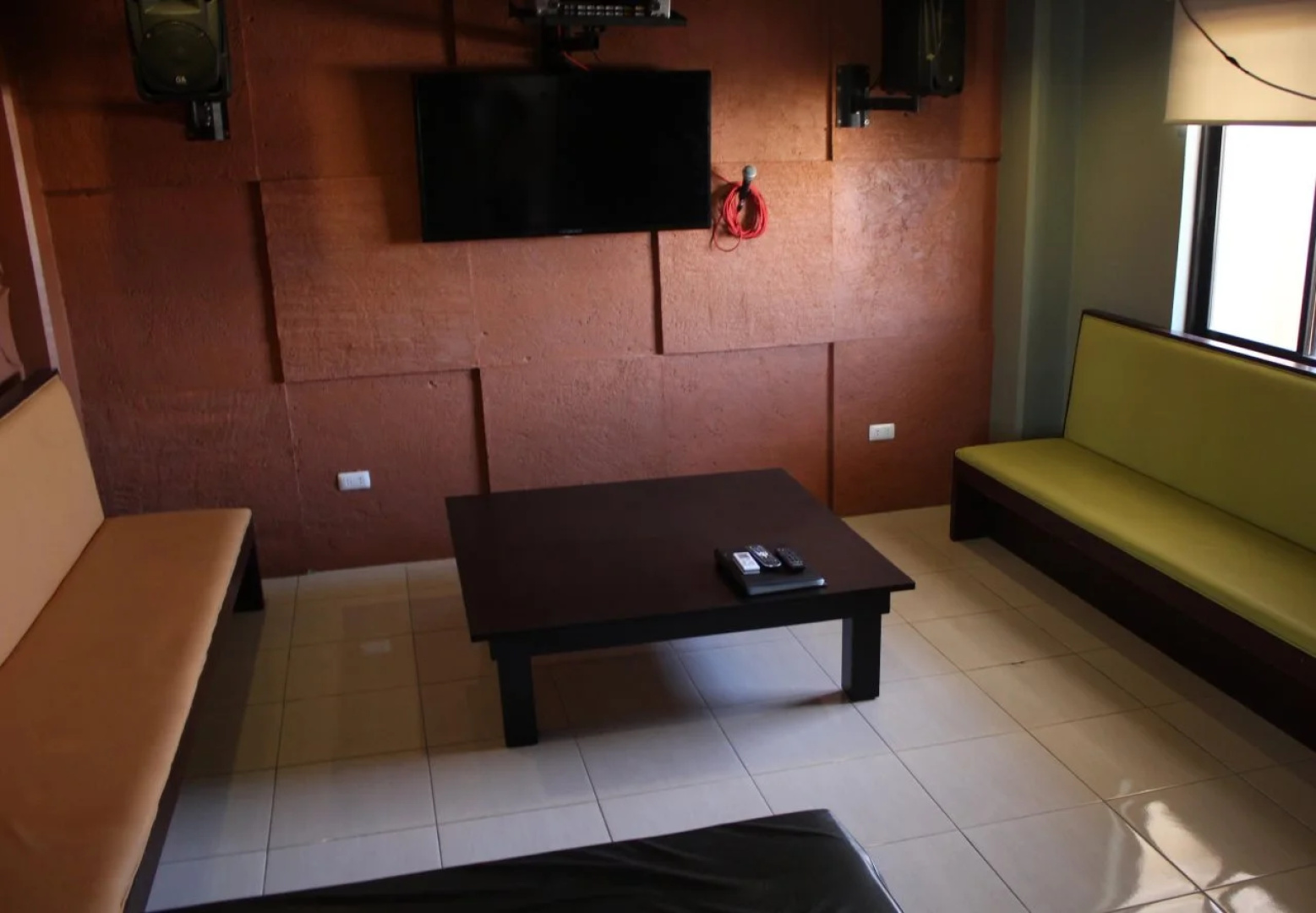 Imerex Plaza Hotel