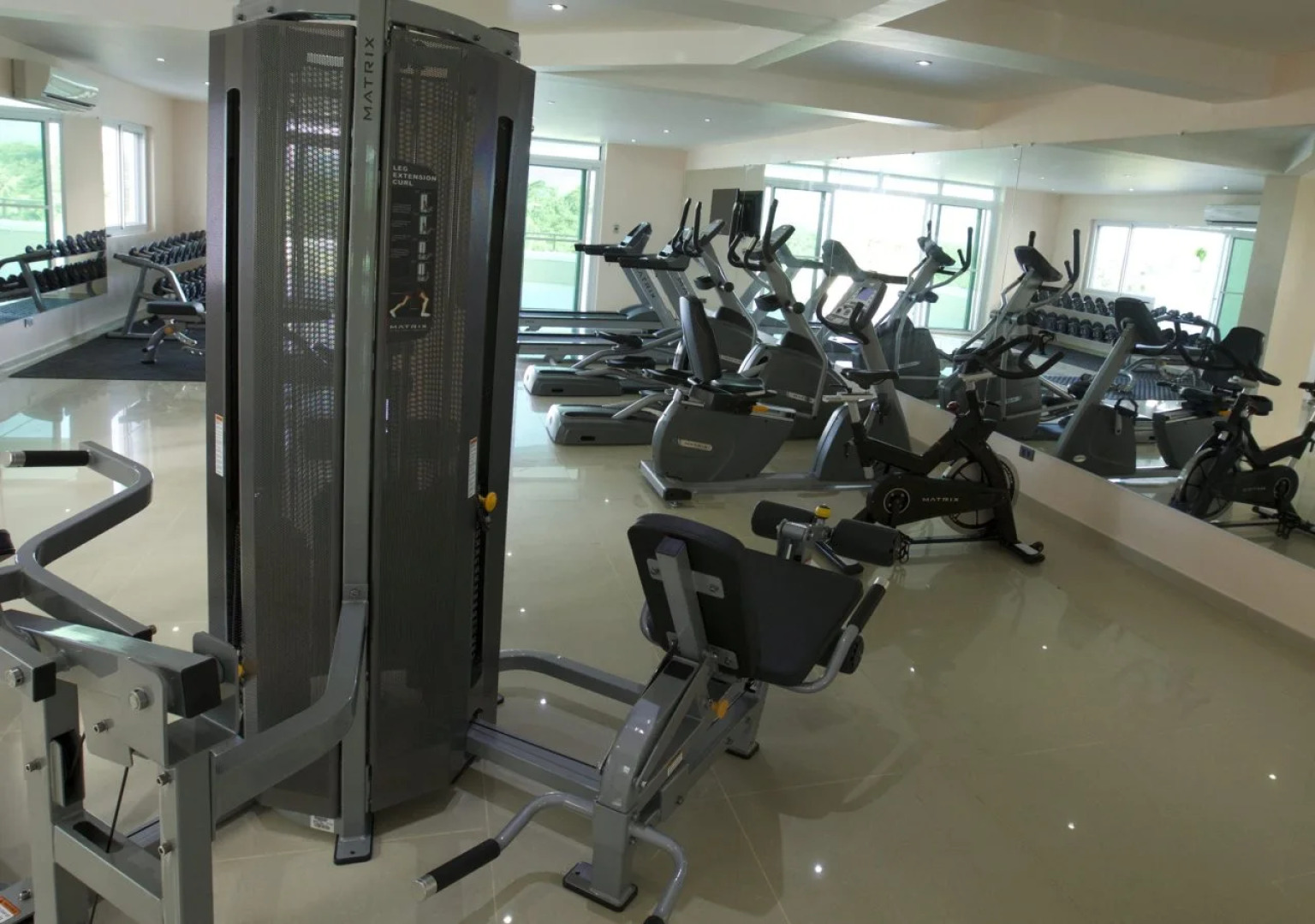 Lingganay Boracay Hotel Resort