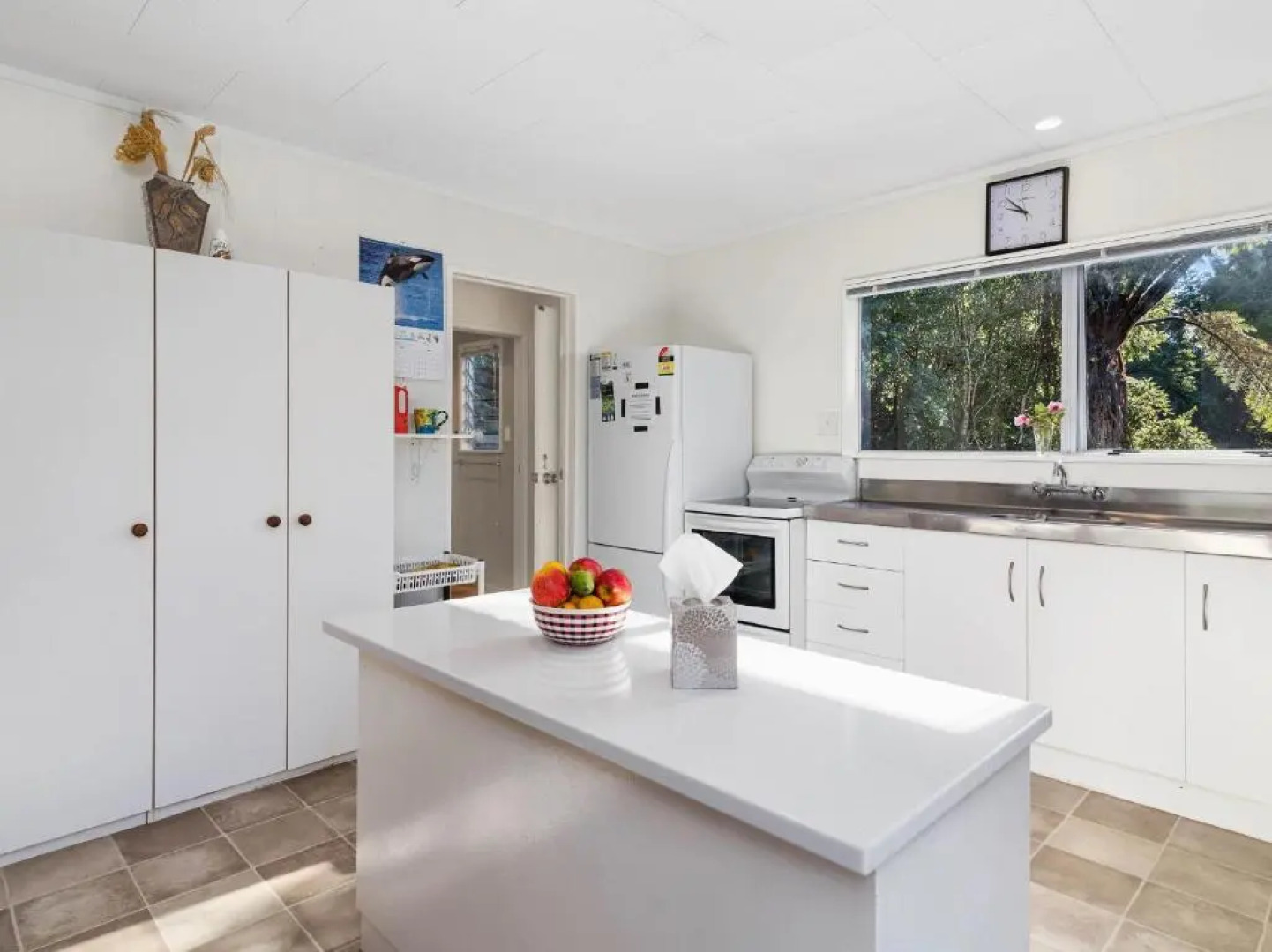 Family Fun at The Lake - Lake Tarawera Holiday Home