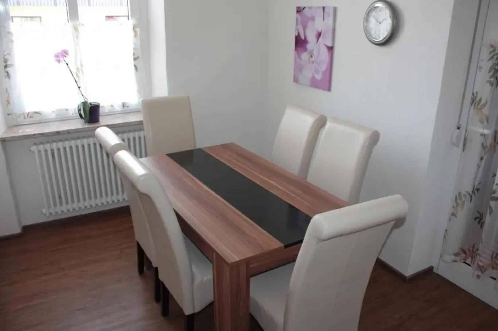 Thai Tawan Apartments